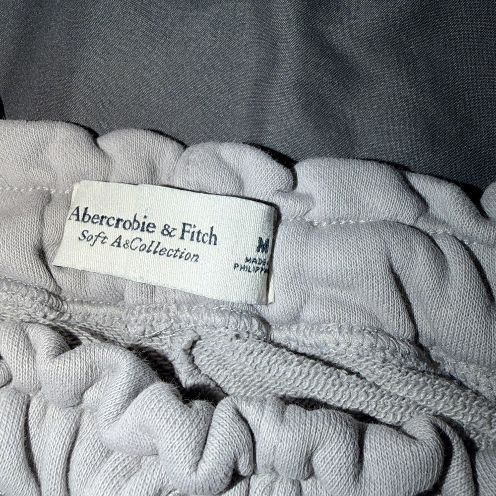 Abercrombie & Fitch women M medium Light Gray Sweatpants - Picture 2 of 3